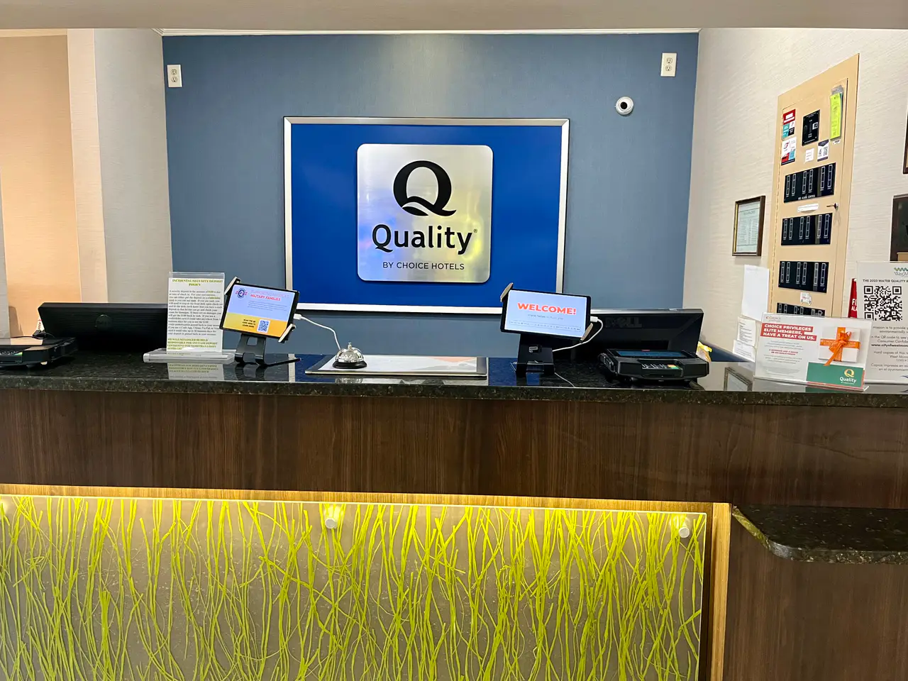 Quality Inn Lobby
